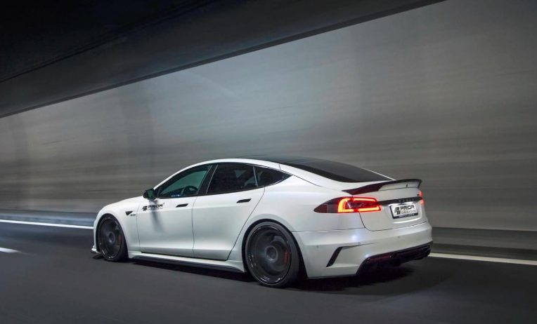 特斯拉modelx100d價(jià)格是多少？它和p100d有什么區(qū)別？