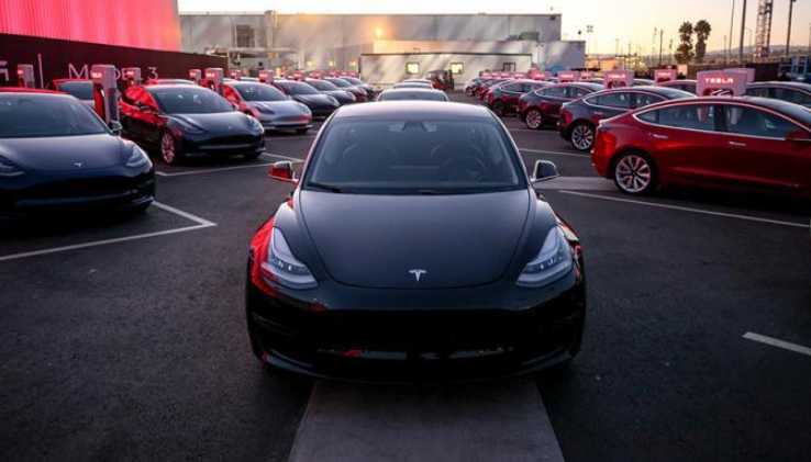 特斯拉屬于什么檔次？特斯拉能跑多少公里？